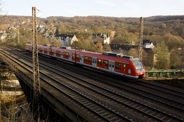 Crossing the Wupper